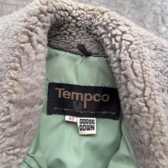 True vintage 1970's Tempco Mint Green Goose Down fur collar puffer quilt jacket - Picture 3 of 8